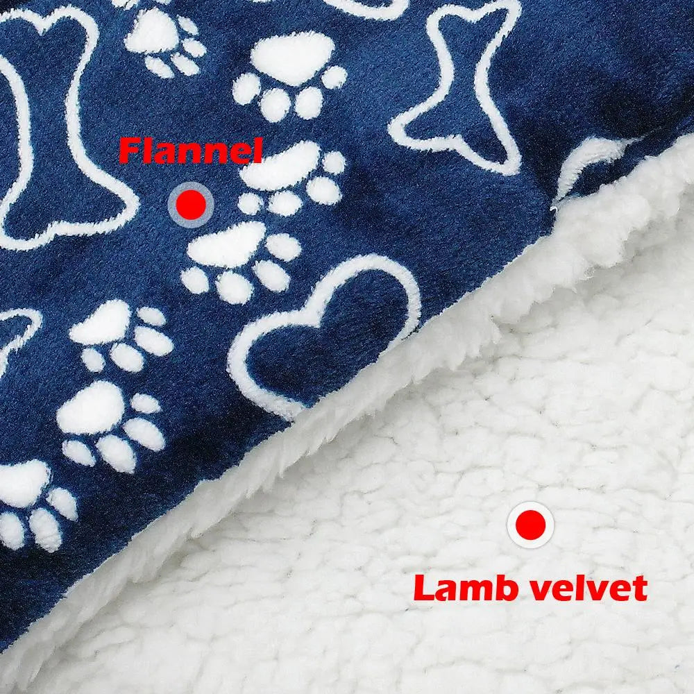 Bone Print Dog Bed Mat Warm Thick Fleece Pet Sofa Cushion Pad Winter Puppy Cat Bed Matress for Small Medium Large Dog Pitbull